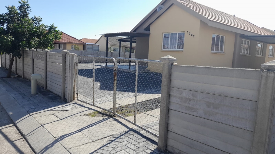 4 Bedroom Property for Sale in Freedom Park North West